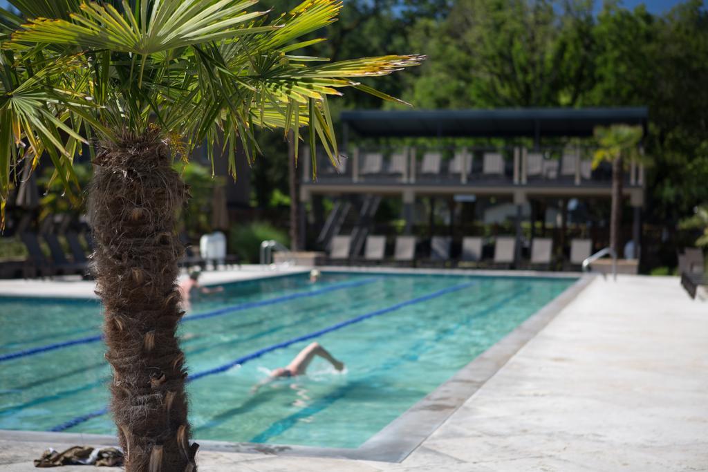 Calistoga Spa Hot Springs - Authentic Hot Springs Spa & Resort Exterior photo