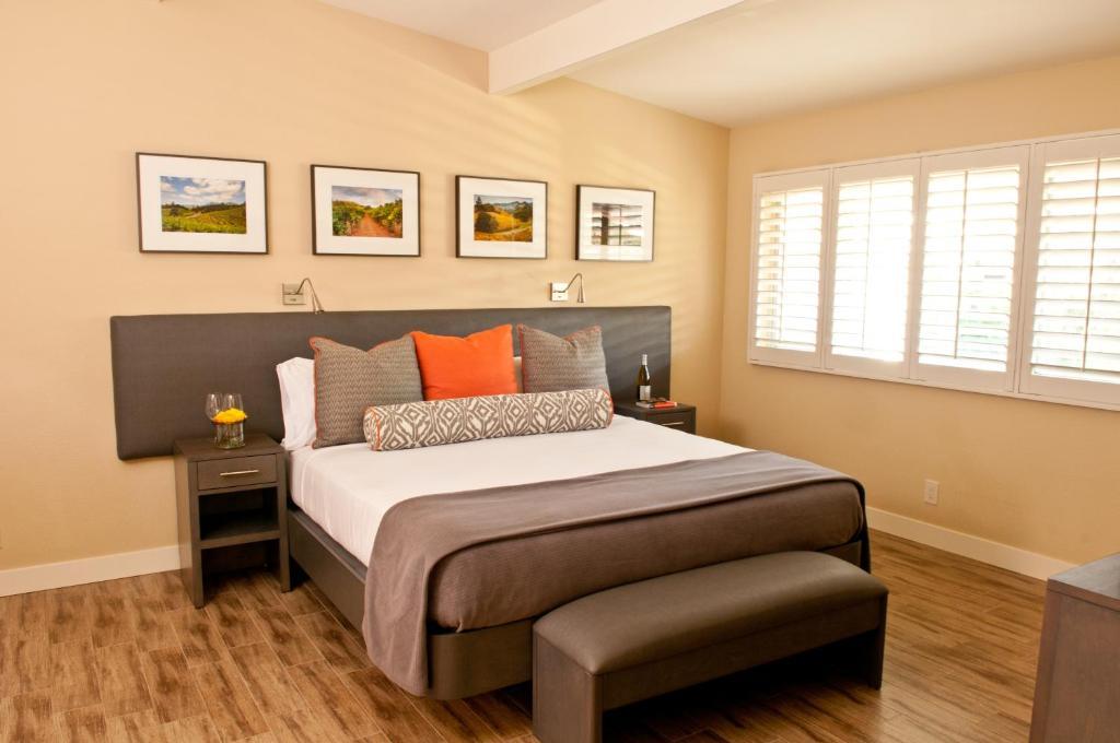 Calistoga Spa Hot Springs - Authentic Hot Springs Spa & Resort Room photo