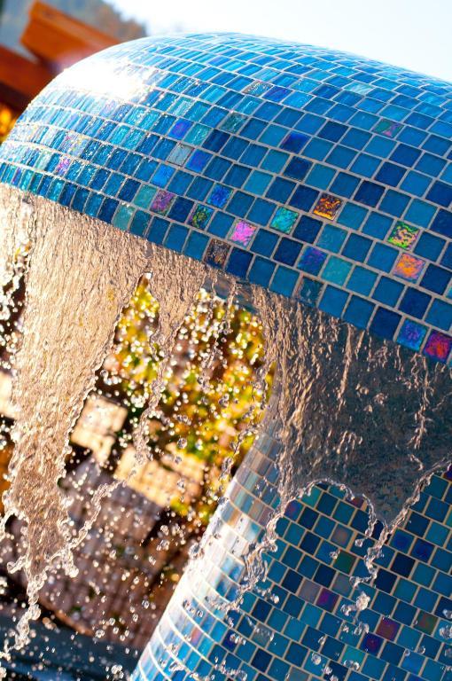 Calistoga Spa Hot Springs - Authentic Hot Springs Spa & Resort Exterior photo